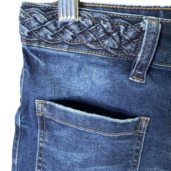 Celebrity Pink Juniors Blue Denim Shorts Size 11/30 Braided‎ Waist Stretch - Picture 3 of 11